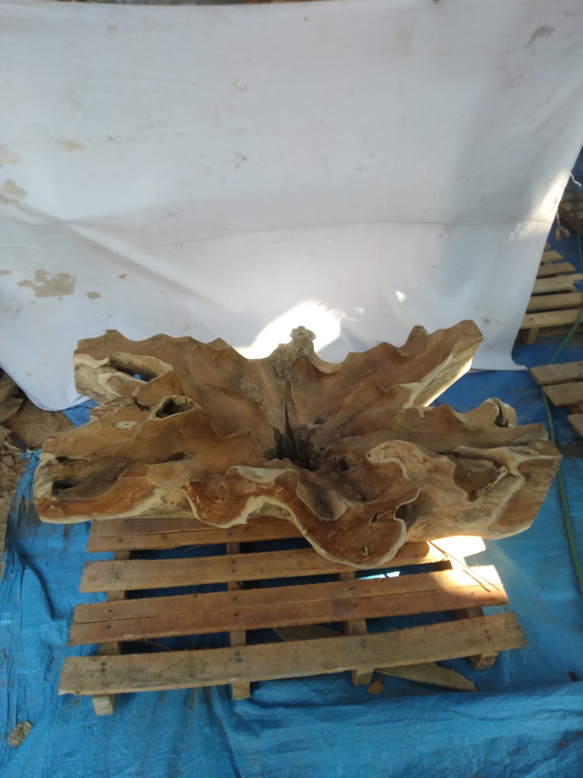 Правоъгълна маса от масив корен тик