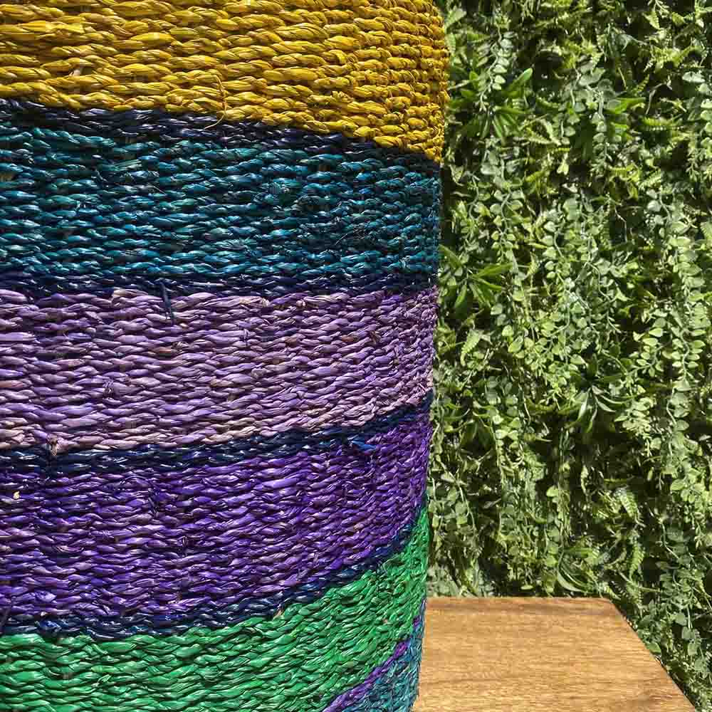 Табуретки и масички от водна трева ― Baron.bg