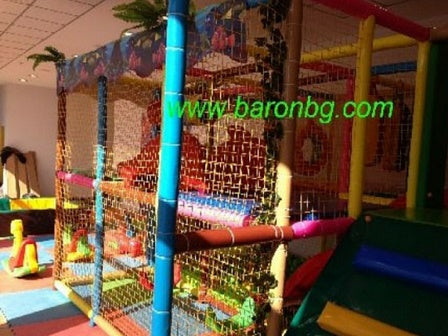 Вътрешен детски кът | playground ― Baron.bg