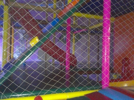 Вътрешен детски кът | playground ― Baron.bg