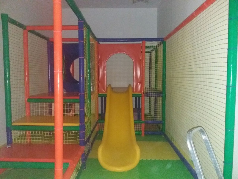 Вътрешен детски кът | playground ― Baron.bg