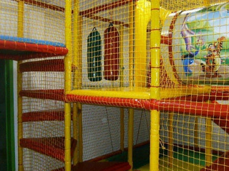 Вътрешен детски кът | playground ― Baron.bg
