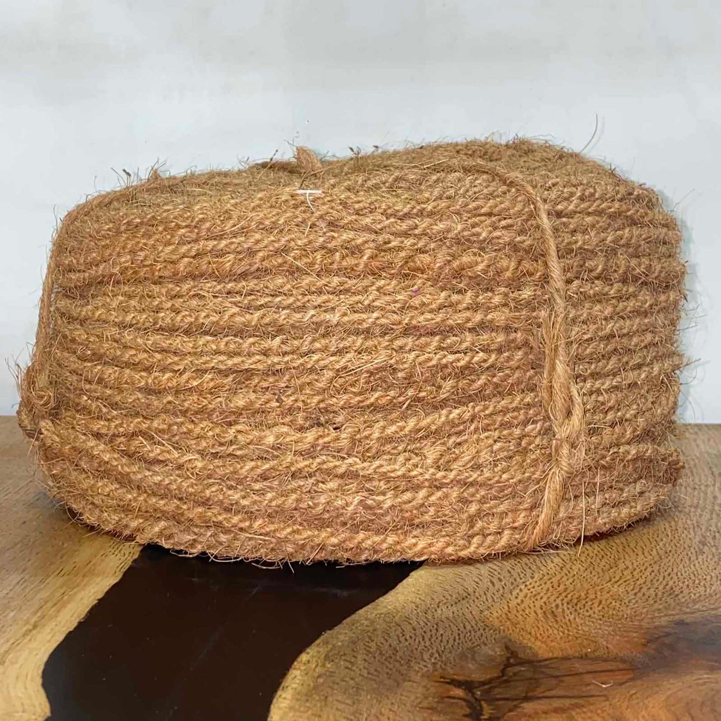 Въже от кокосови влакна за декорация 5х150