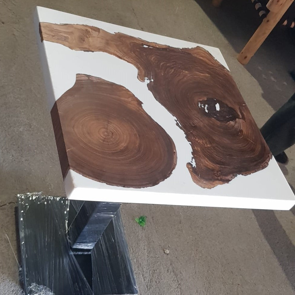 Плот от корен от японска акация и бяла епоксидна смола - PMD 012