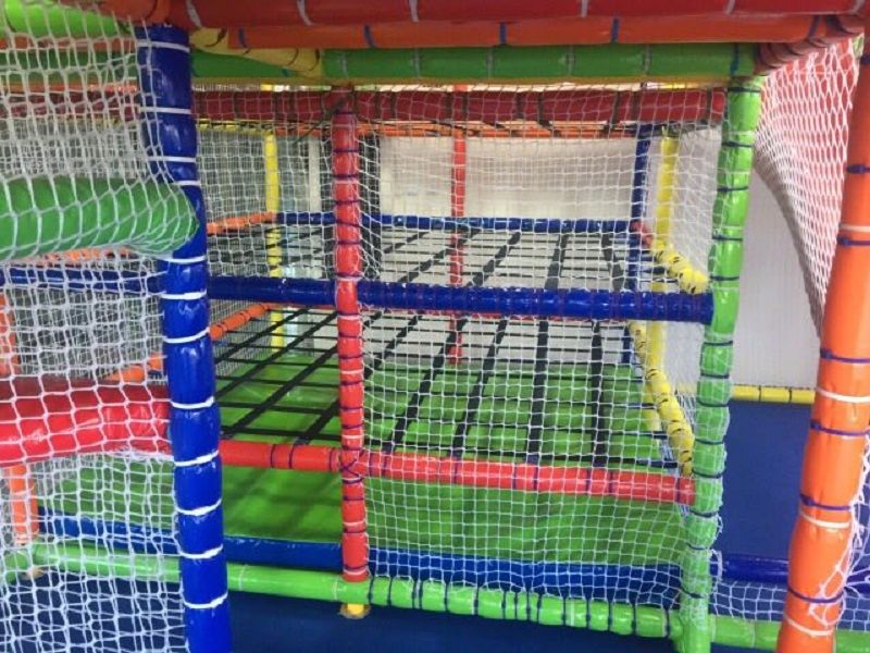 Вътрешен детски кът | playground ― Baron.bg