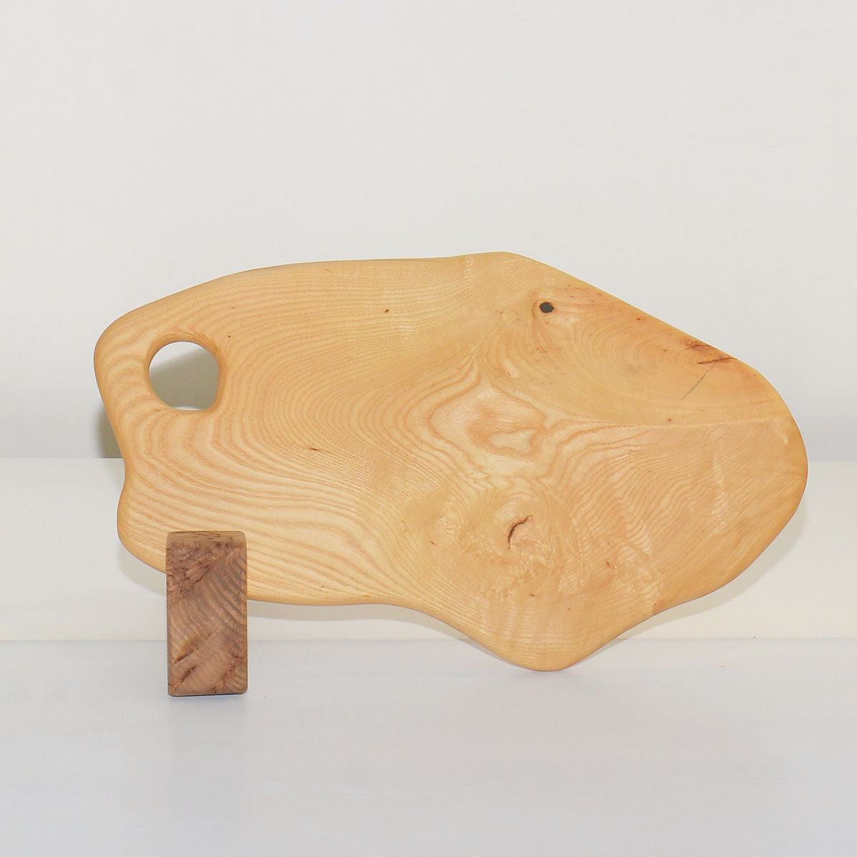 Дъска за рязане от ясен