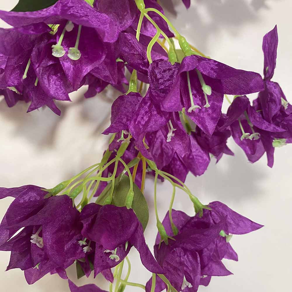 Изкуствена цветна клонка ― Baron.bg