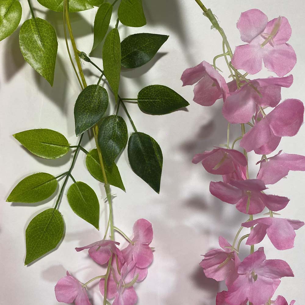 Изкуствена цветна клонка ― Baron.bg