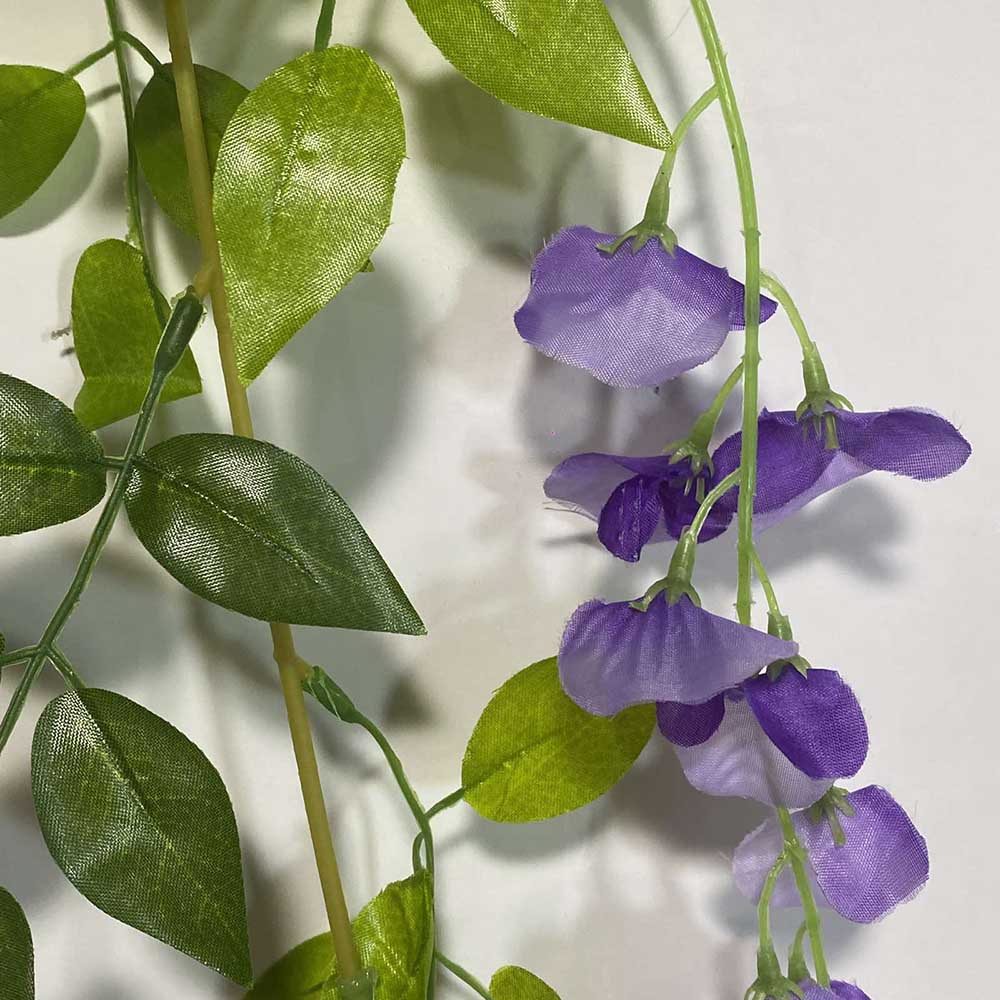 Изкуствена цветна клонка ― Baron.bg