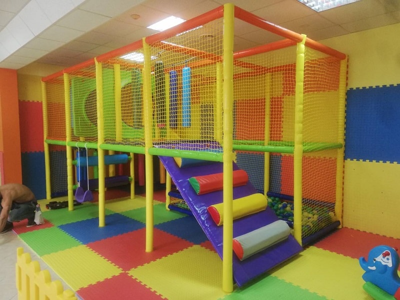Вътрешен детски кът | playground ― Baron.bg