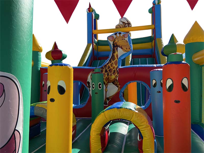 Надуваем батут Детска приказка ― Baron.bg