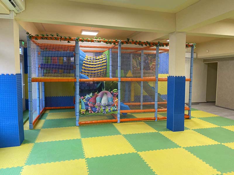 Детски кът ― Baron.bg