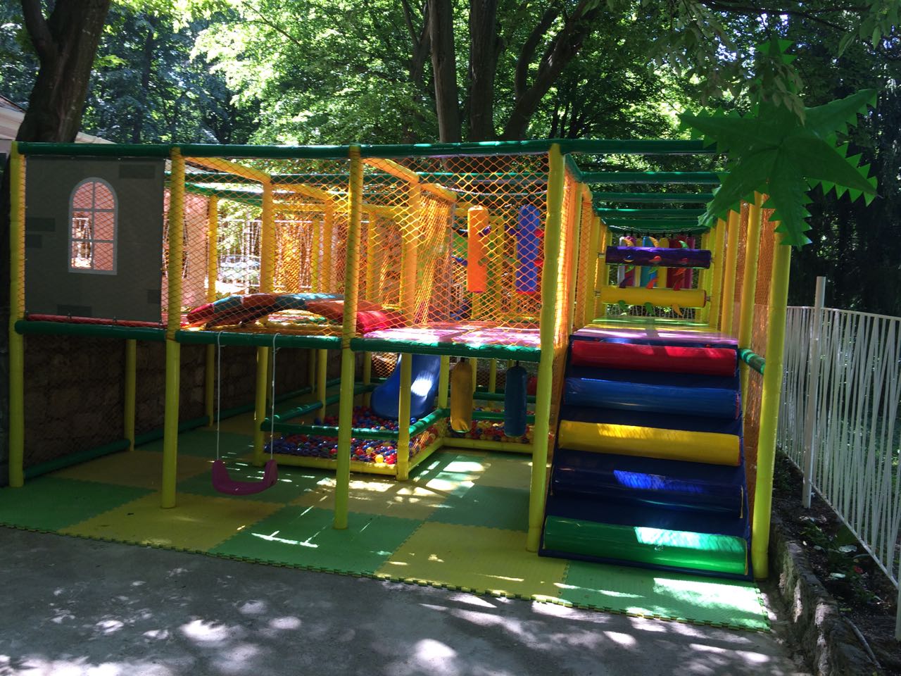 Външен детски кът | playground ― Baron.bg