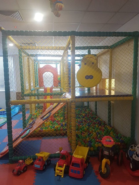 Вътрешен детски кът | playground ― Baron.bg