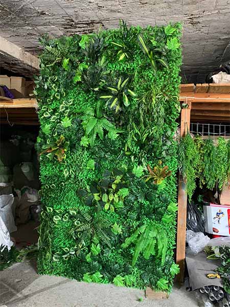 Декоративна зелена стена Туана 039