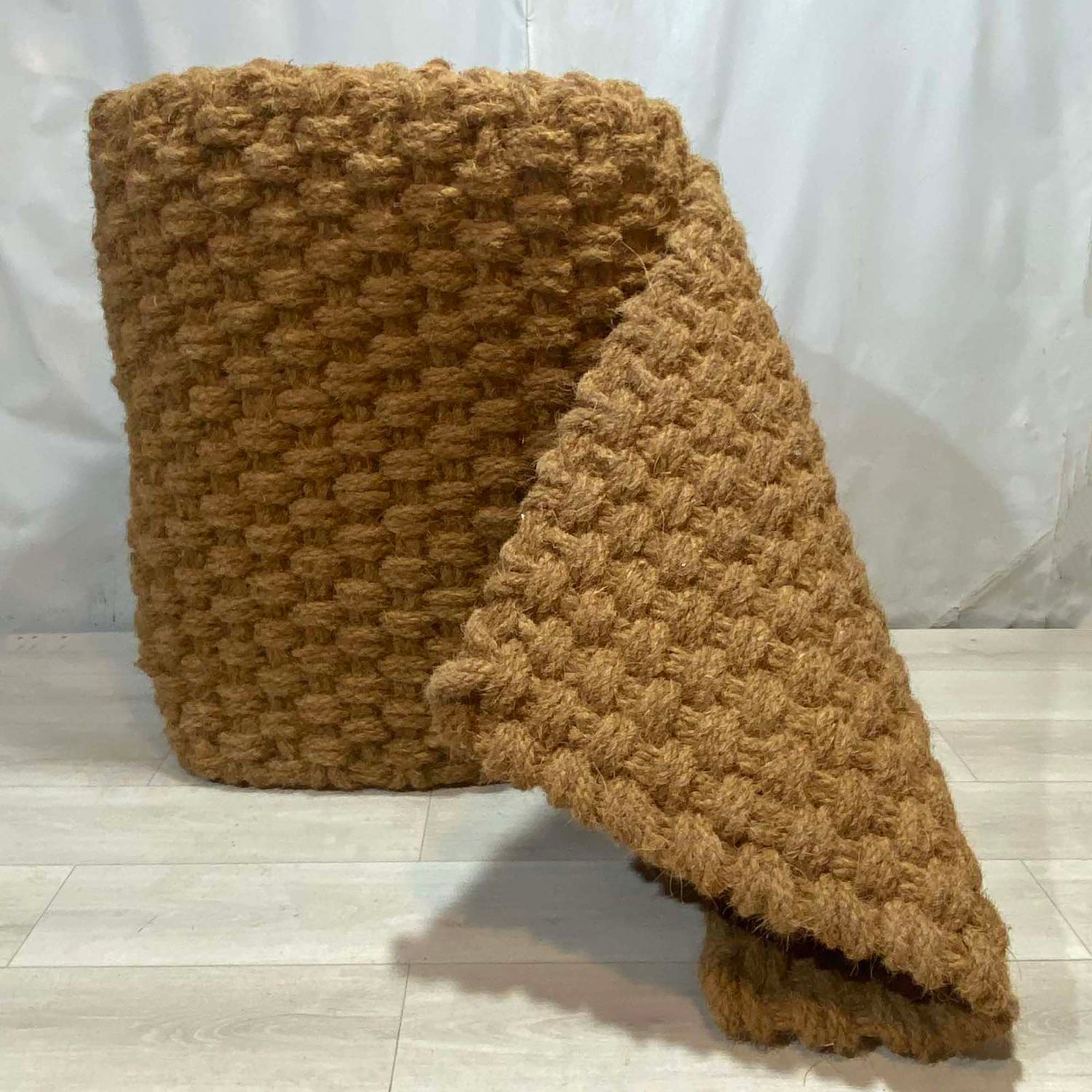 Продукти от кокос и рогозки