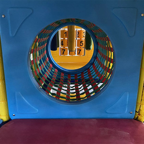 Детски център/ playground