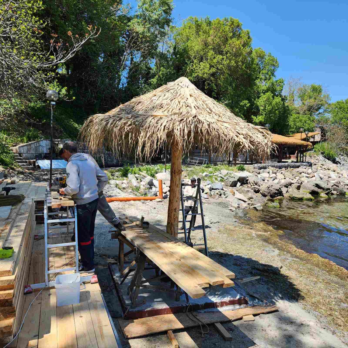 Хотел Райски залив