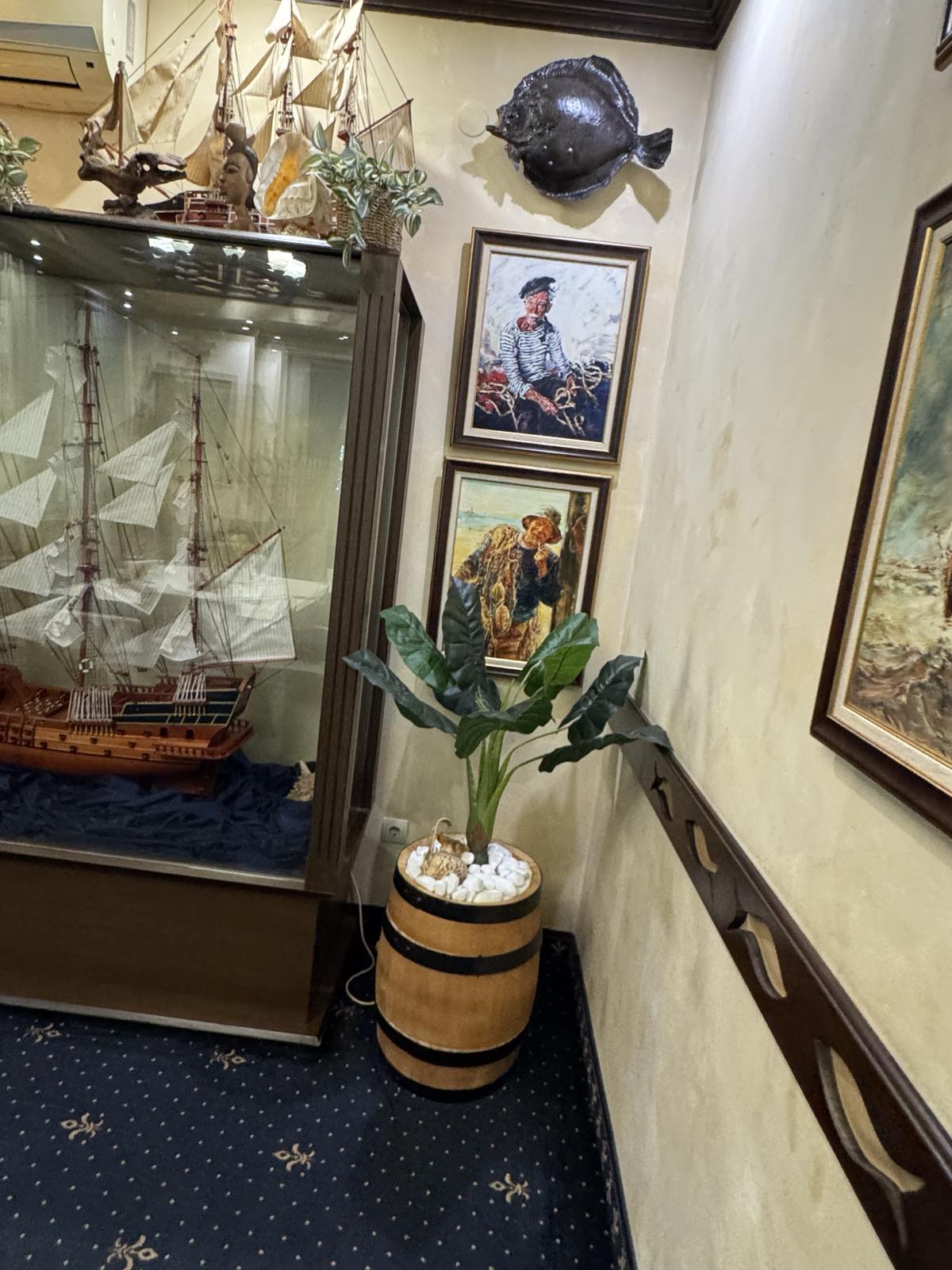 Хотелски комплекс Свети Никола