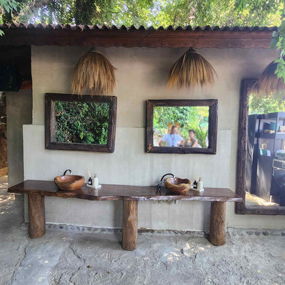 Хотел Райски залив