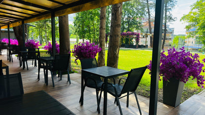 Хотел Queen Nelly Park