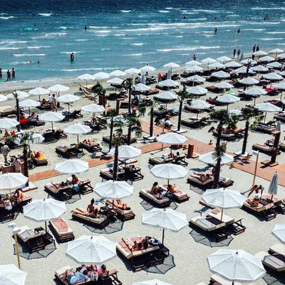 Azimuth Beach & Lounge