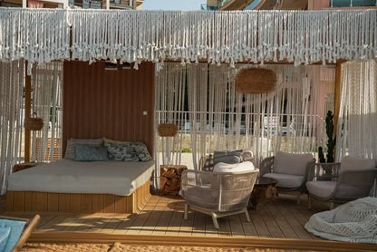 Luxury Beach Dolphin