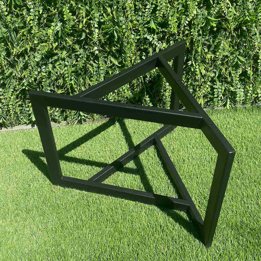 Метана стойка за маса