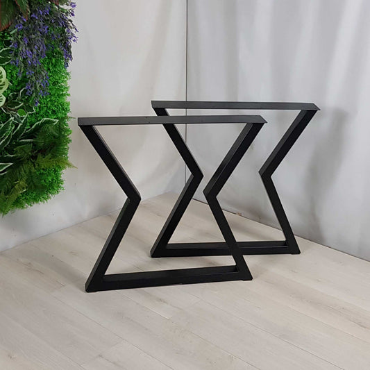 Метална стойка за маса