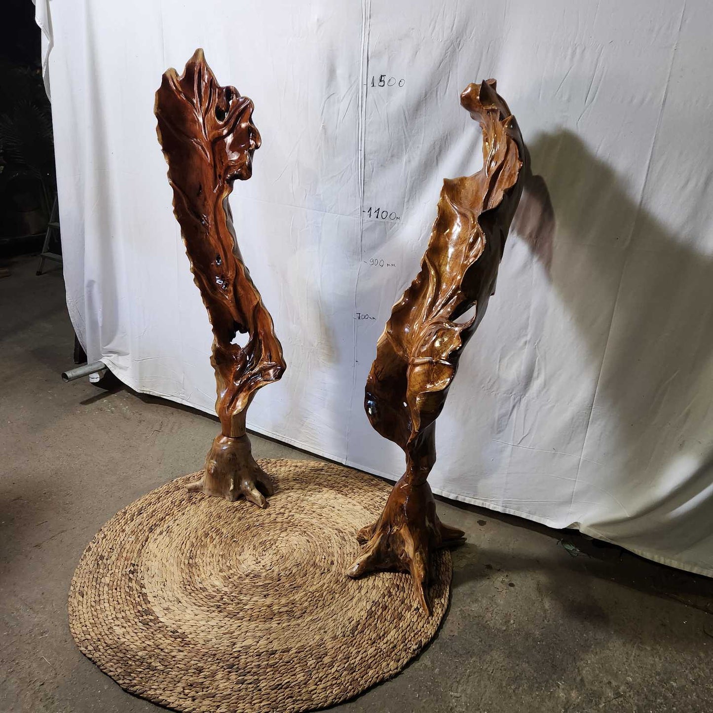 Дървена декорация от Тик корен DMT042