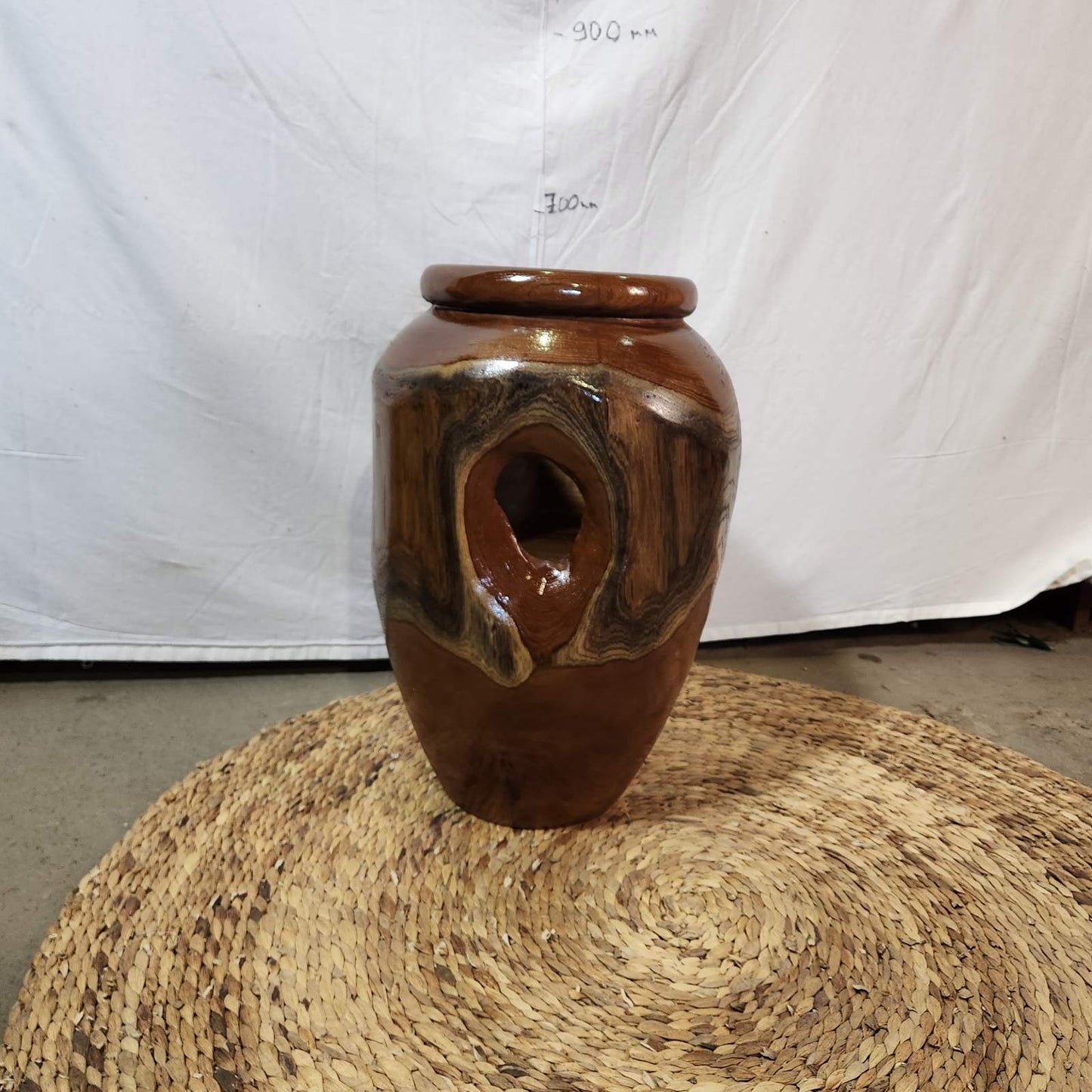 Декоративни делви от тик DMT036