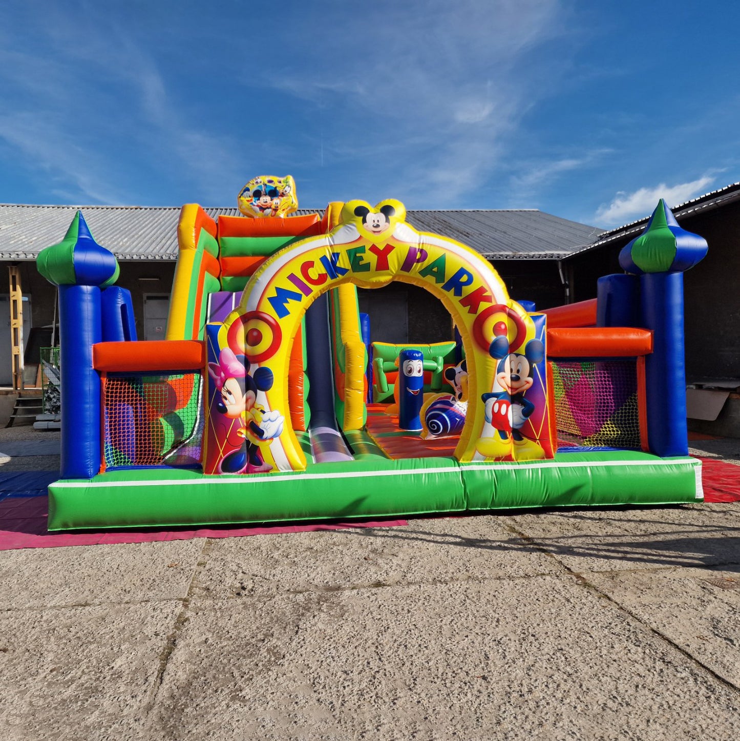 Детски батут с пързалка "Мики Парк" 69