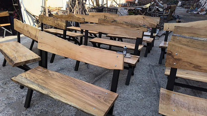 Масивна дървена пейка