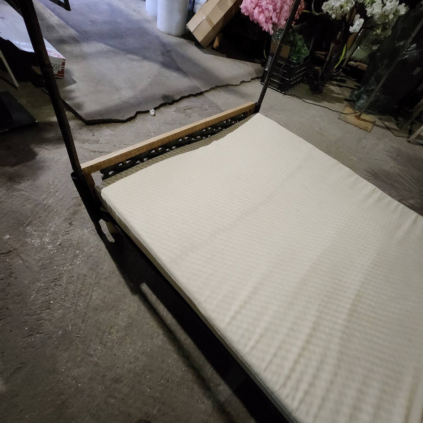 Плажно легло със сенник от макраме